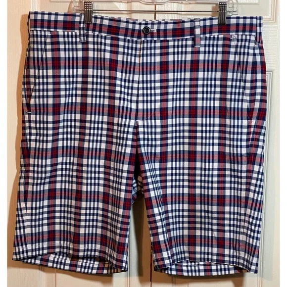 IZOD Golf Shorts Mens size 38 Red White Blue Plaid Flat Front Golf Casual - Picture 2 of 5